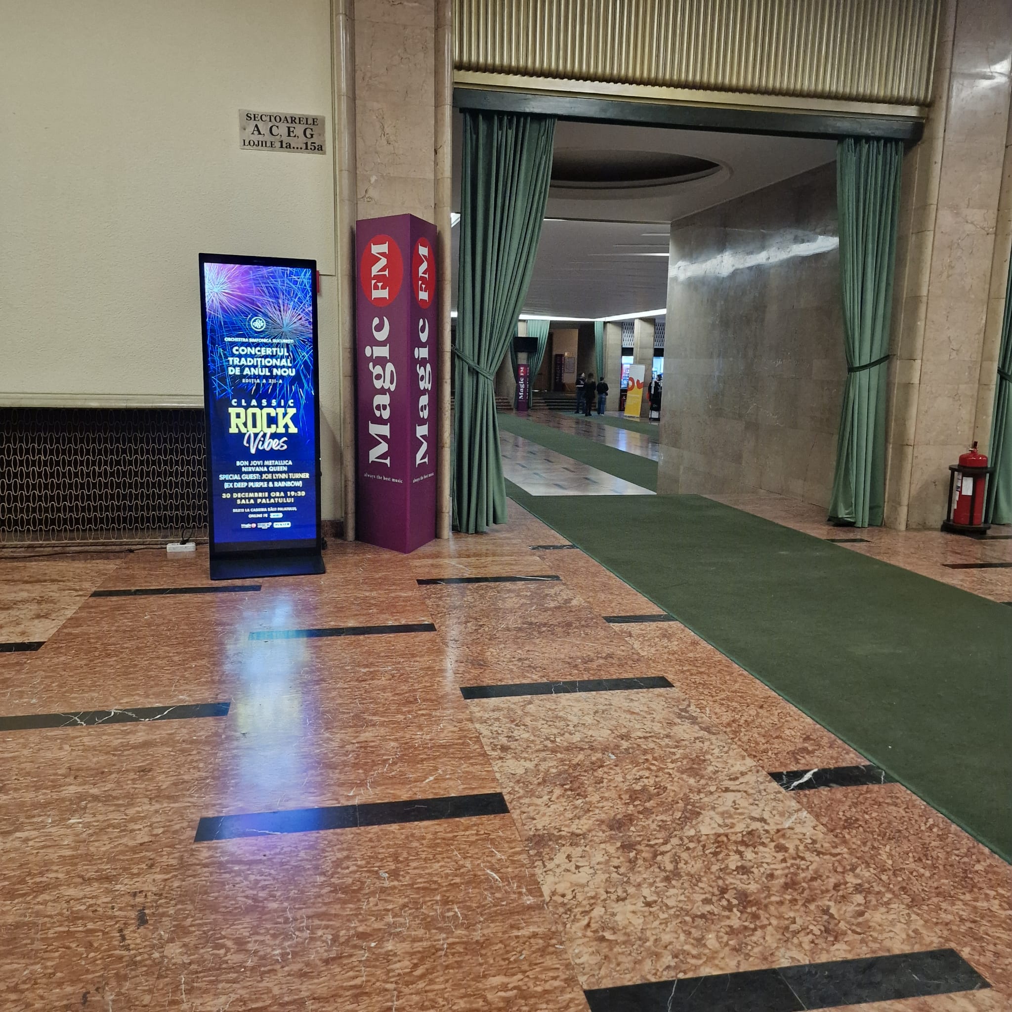 Totemuri 4K de Închiriat — foto 4